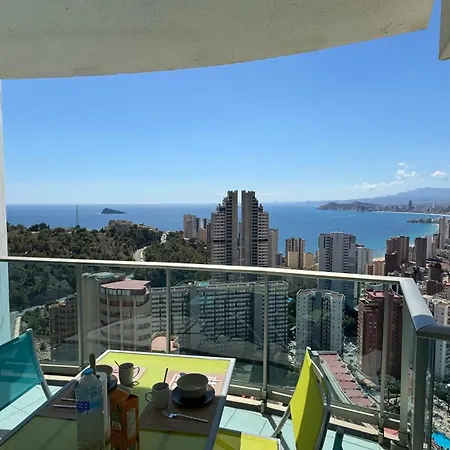 Skyline 23 With Sea Views *