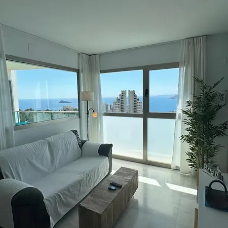 Skyline 23 With Sea Views