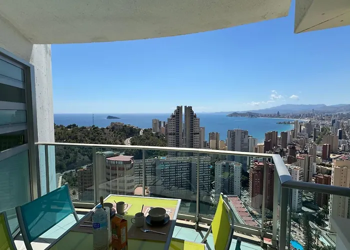 Skyline 23 With Sea Views *